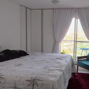 Quartos - Cintia Quarto em Acomodações Particulares